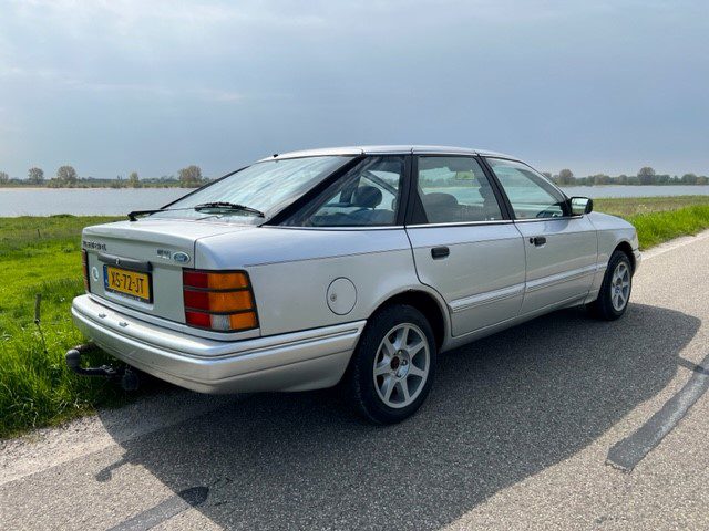 Ford Scorpio 2.9 GL 1989 AUT