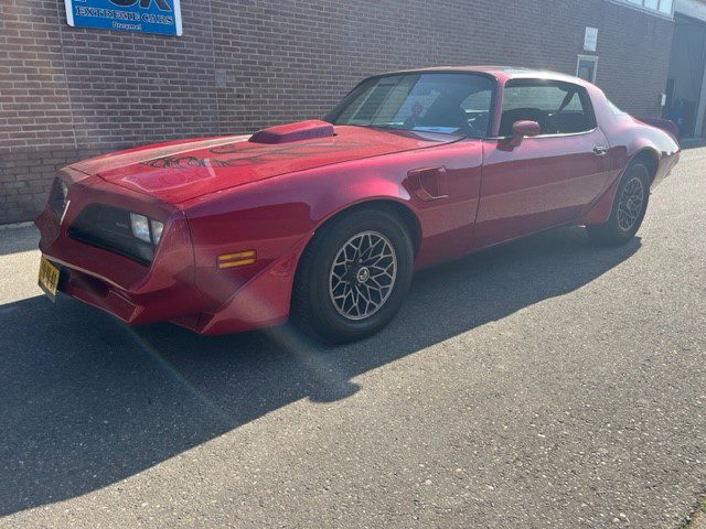 Pontiac Firebird Formula 400 1978 TARGA